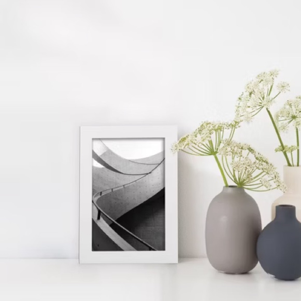 Set of 4 — Thin White 4x6 Picture Frames